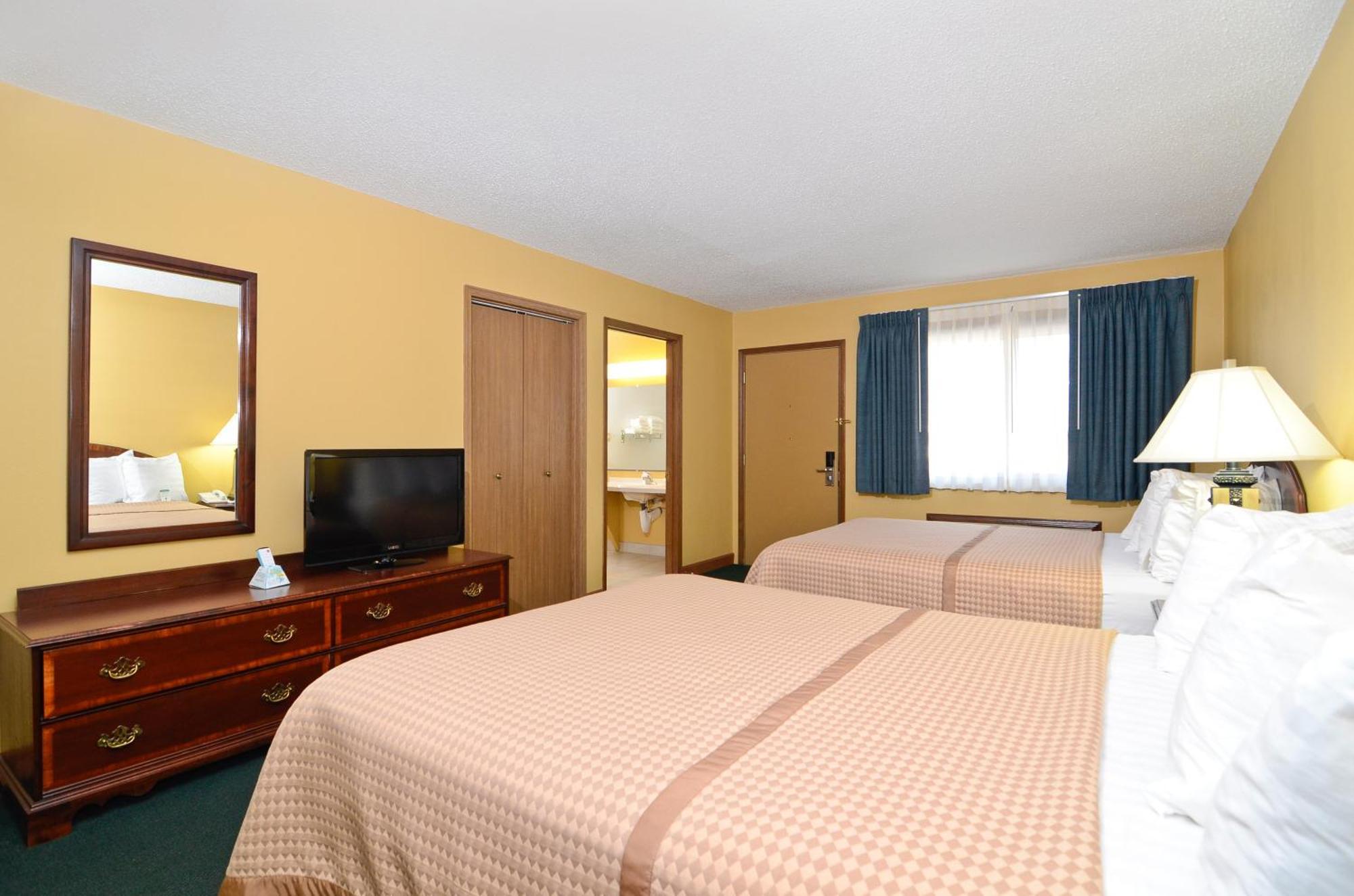 Americas Best Value Inn Iola Exterior foto